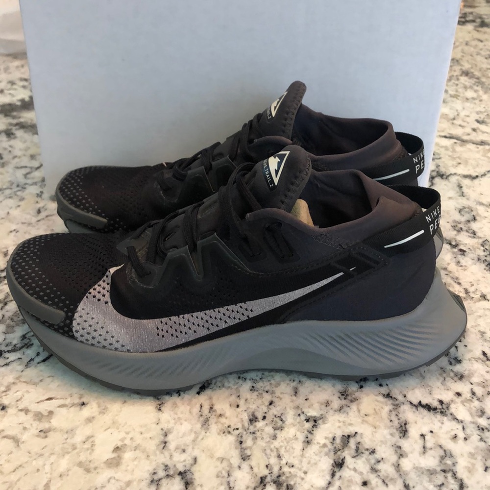 Nike Pegasus Trail 2 size 8 US